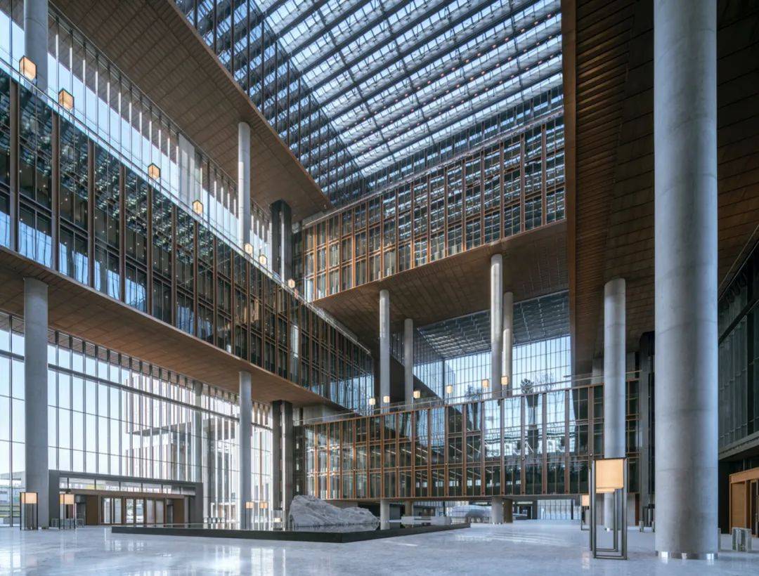 1703650383894859ZcNh.jpg 建筑與城市共興:馬清運、馬巖松、gmp、AECOM,一筆一畫,寫意城市 (18).jpg