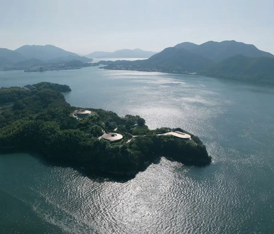 17278396158713400npJ.jpg 遠眺.jpg