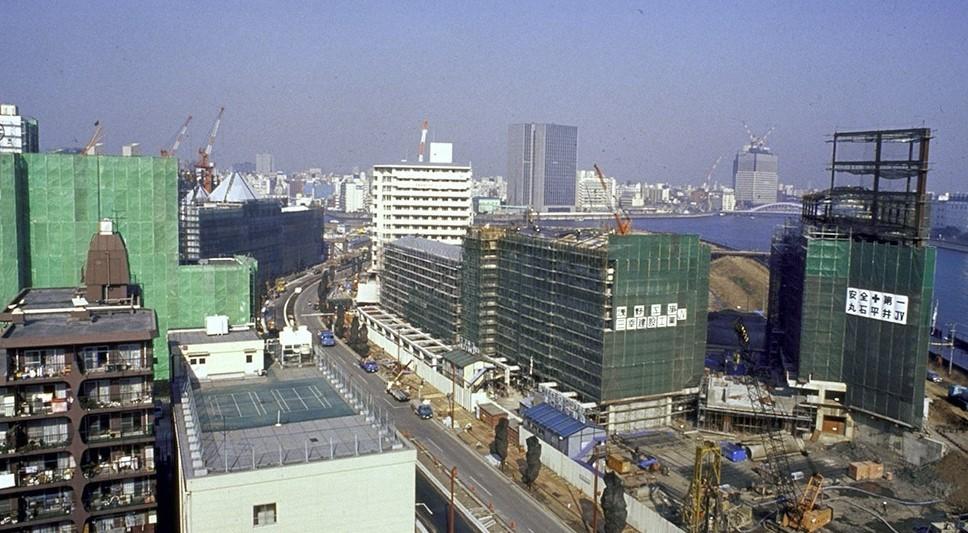 1740040406928603P8M3.jpg 3.jpg
