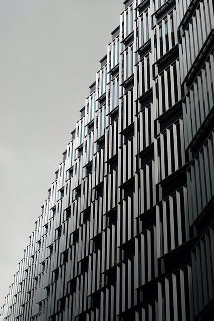 1740042192180160N3U0.png 640 (4).png